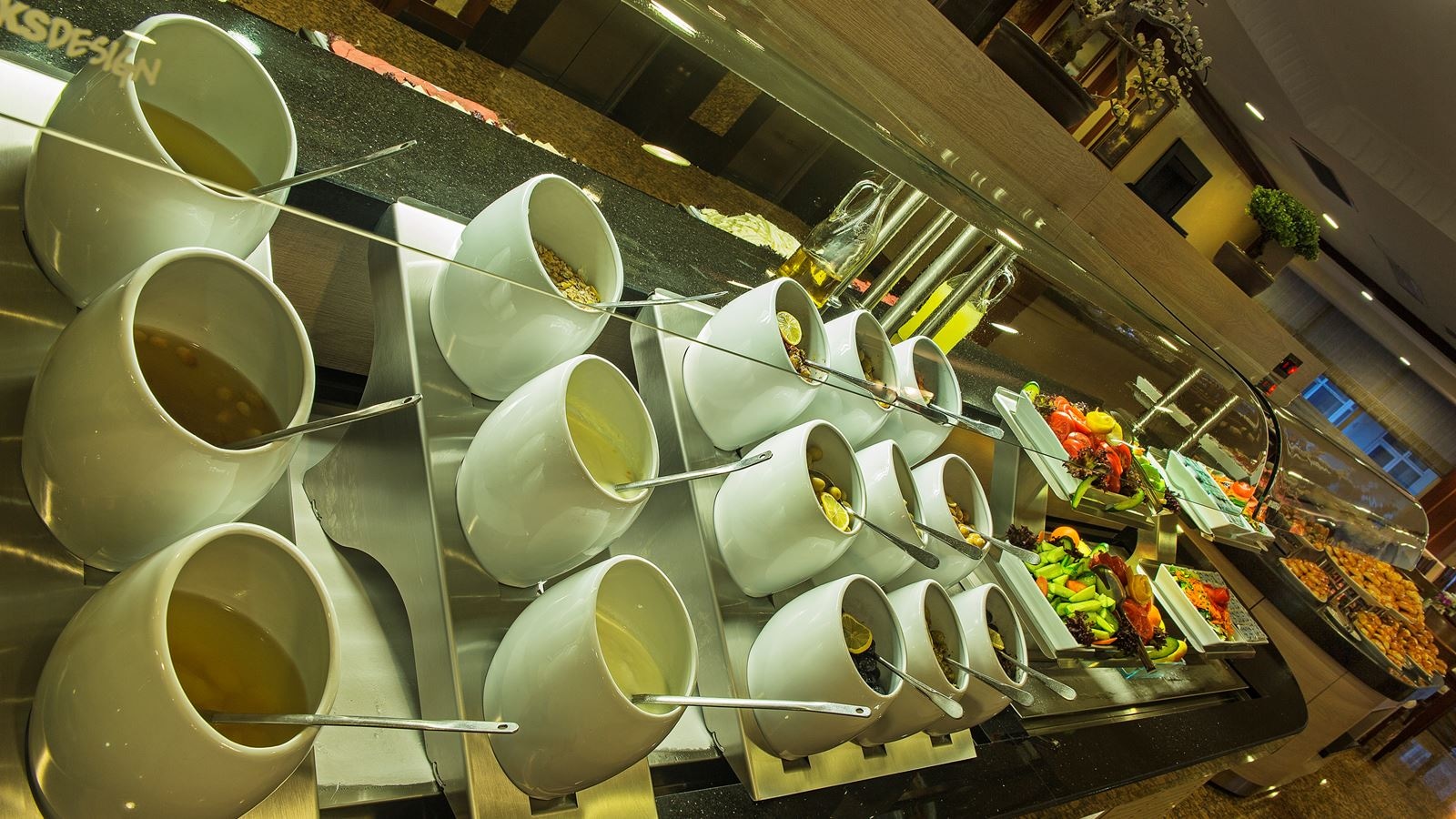 restaurants-restaurants