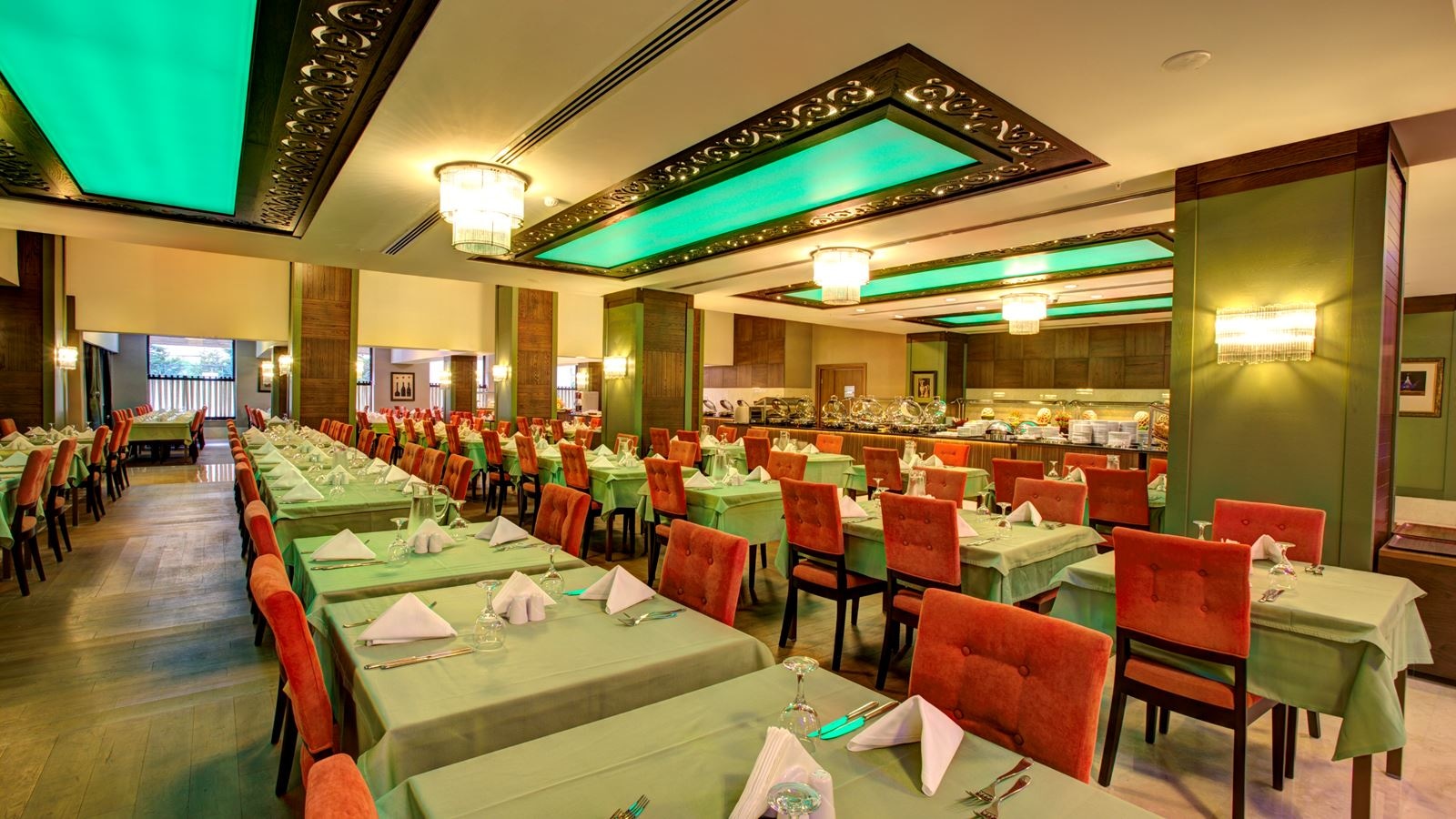 restaurants-restaurant