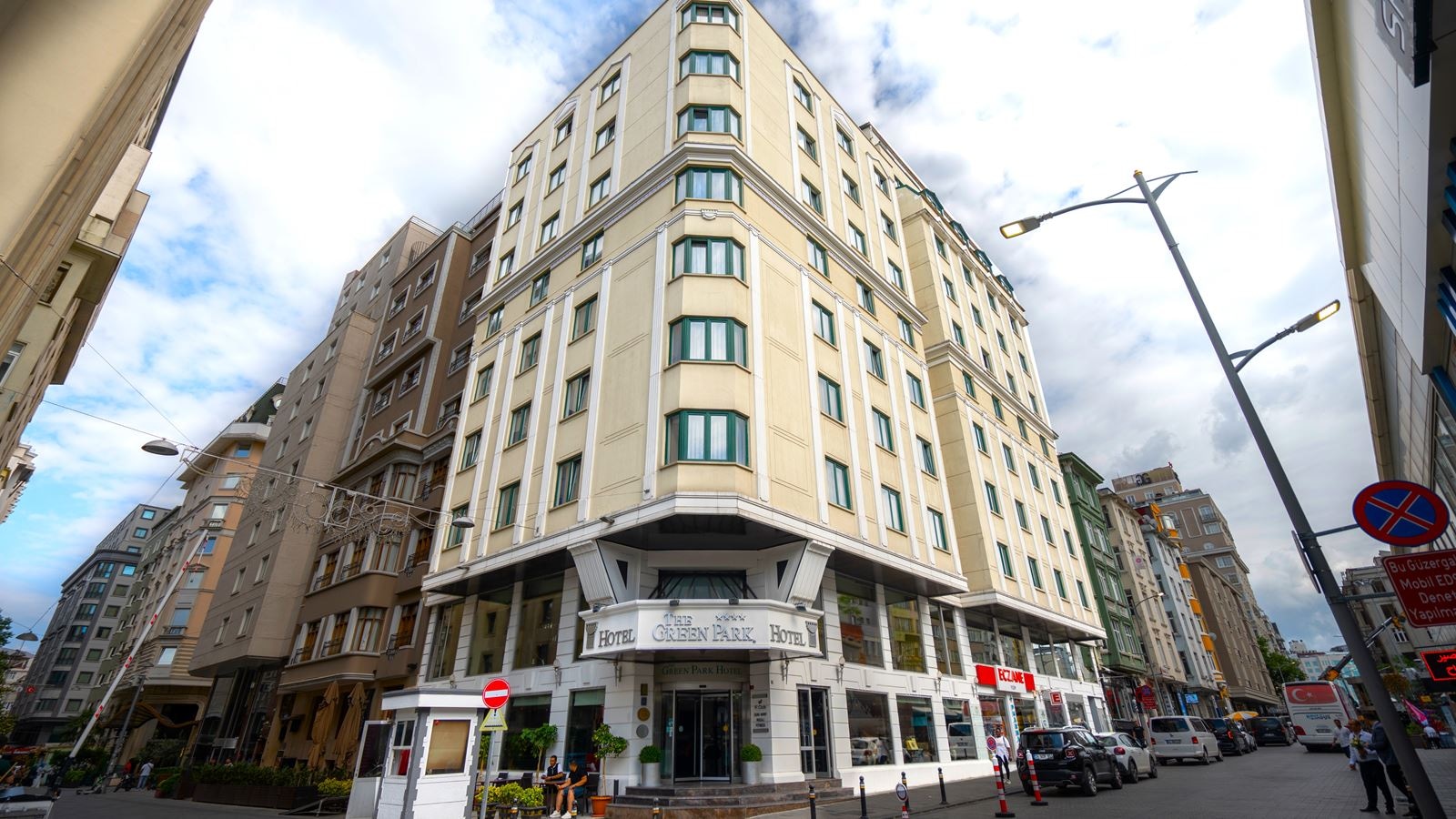 general-main-building