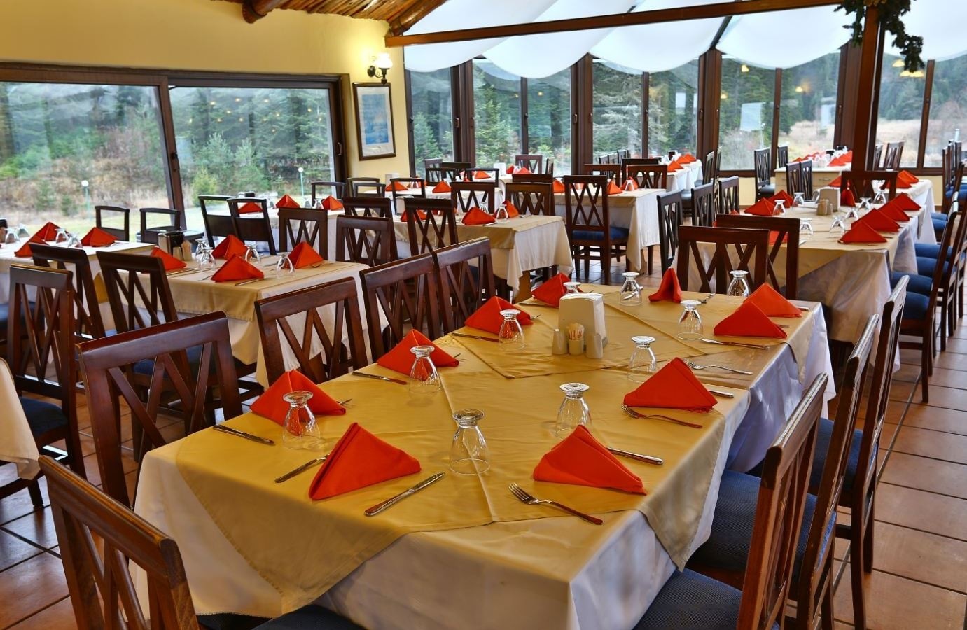 restaurants-ana-restaurant