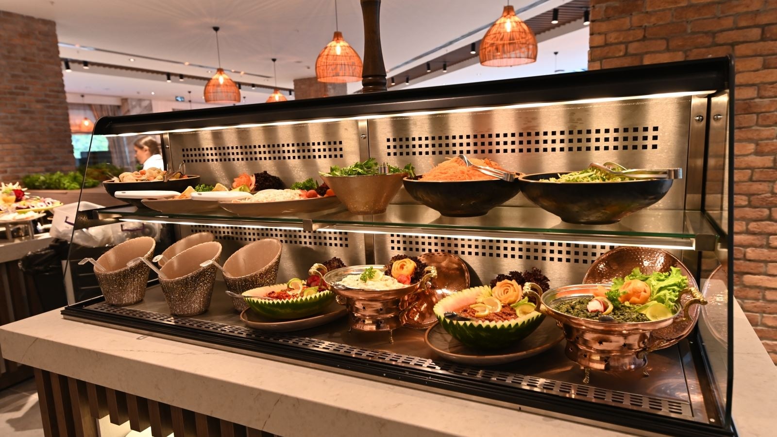 restaurants-restaurant