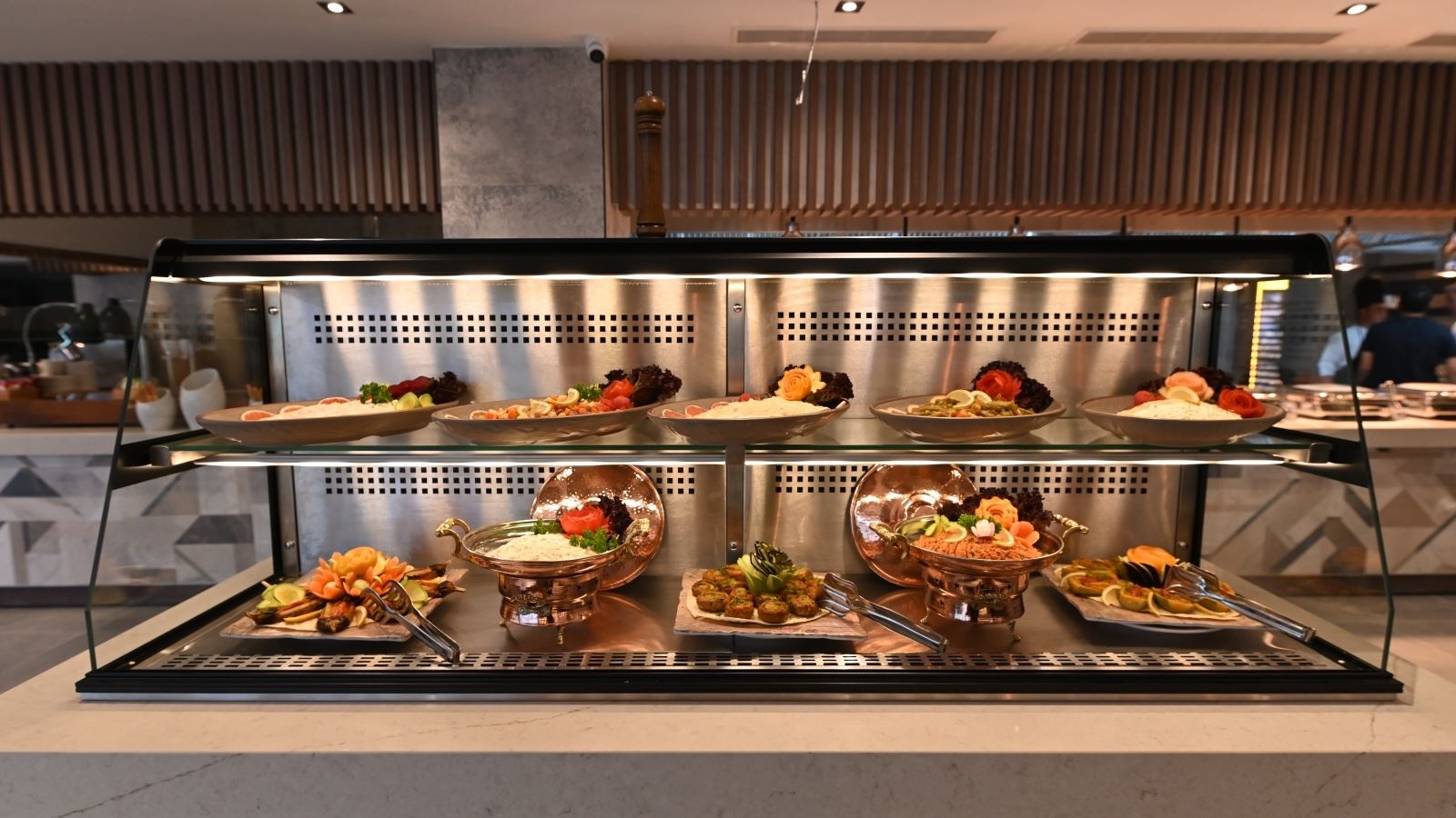 restaurants-restaurant