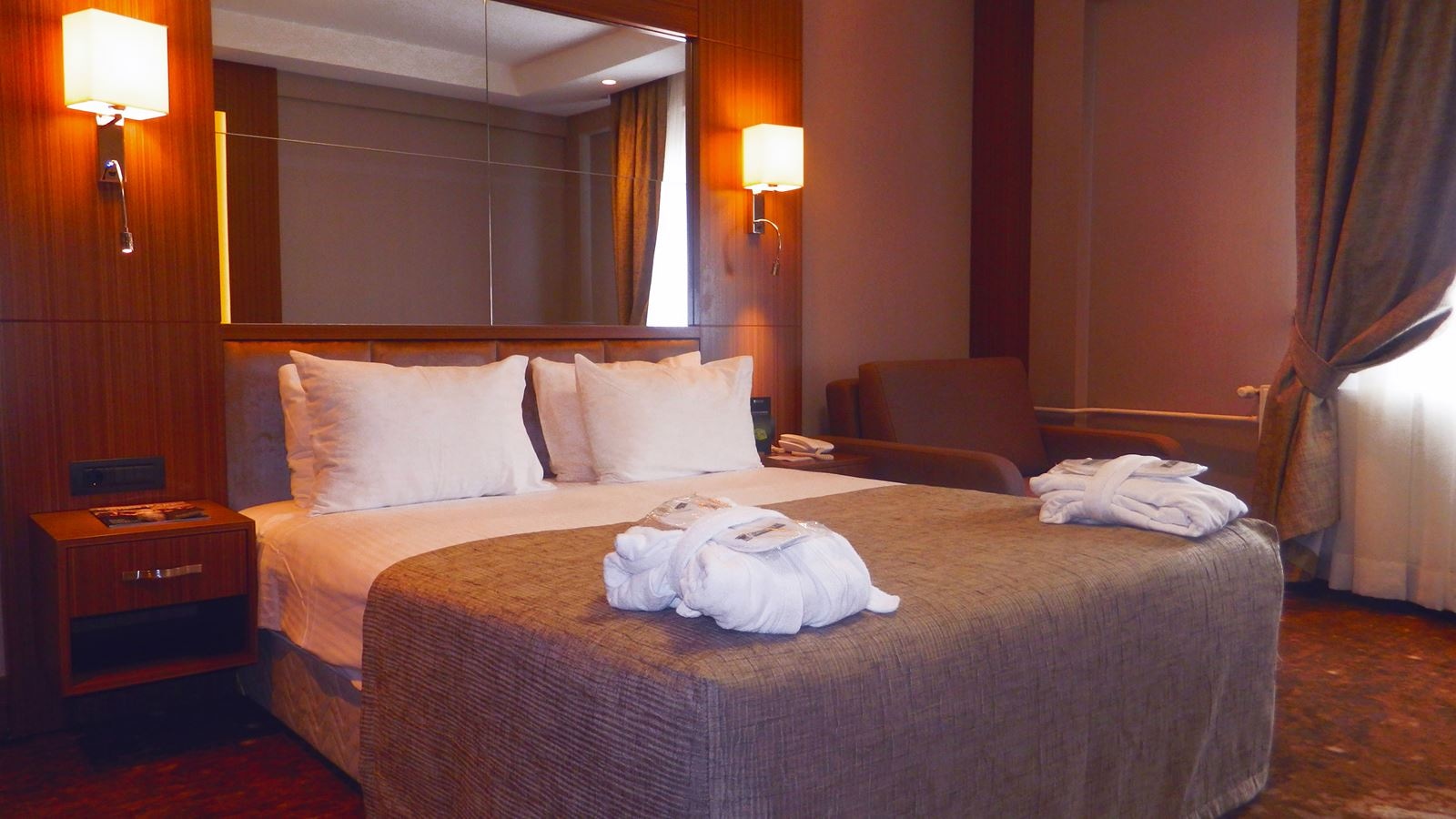 rooms-executive-french-oda