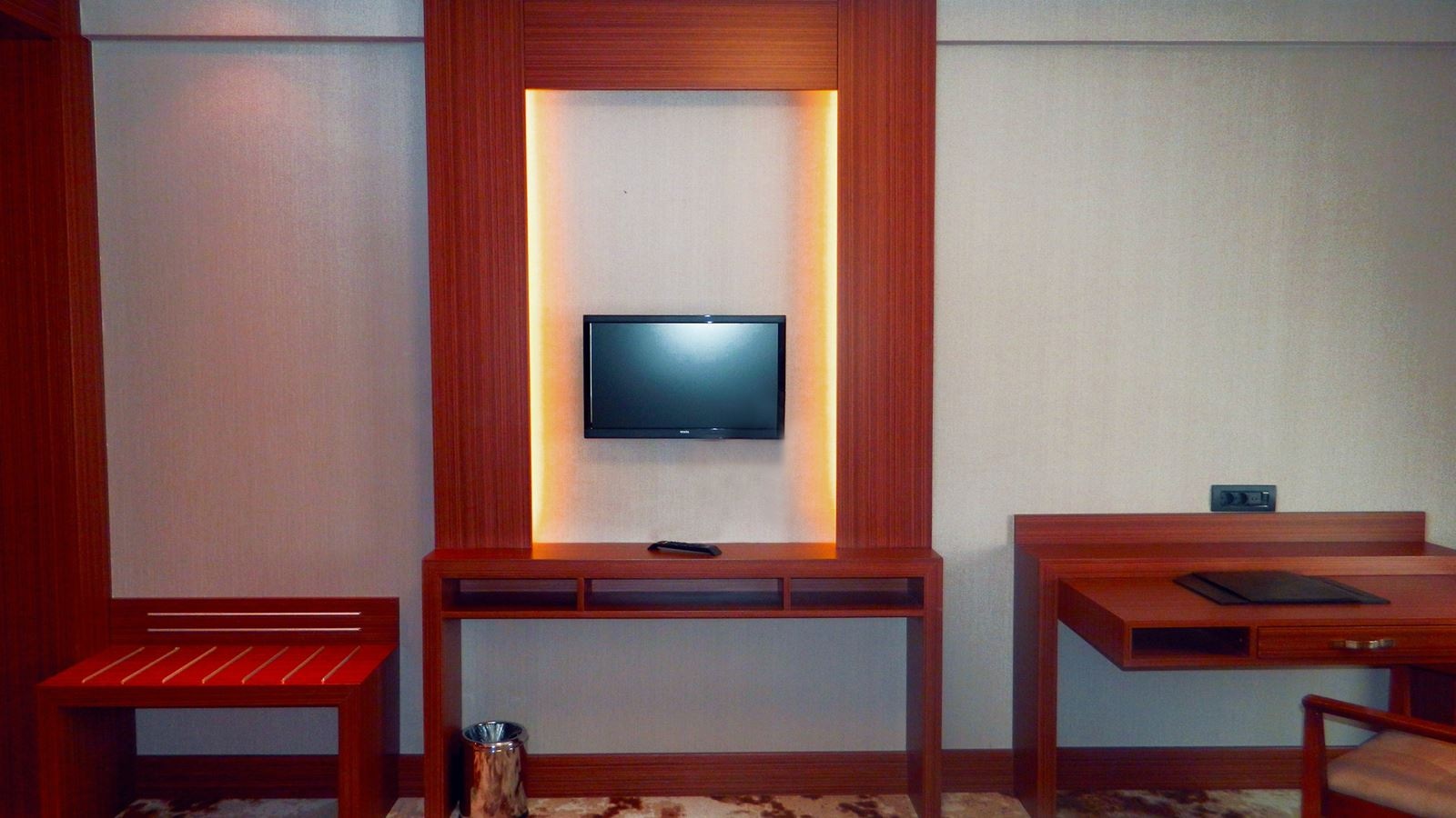 rooms-executive-french-oda