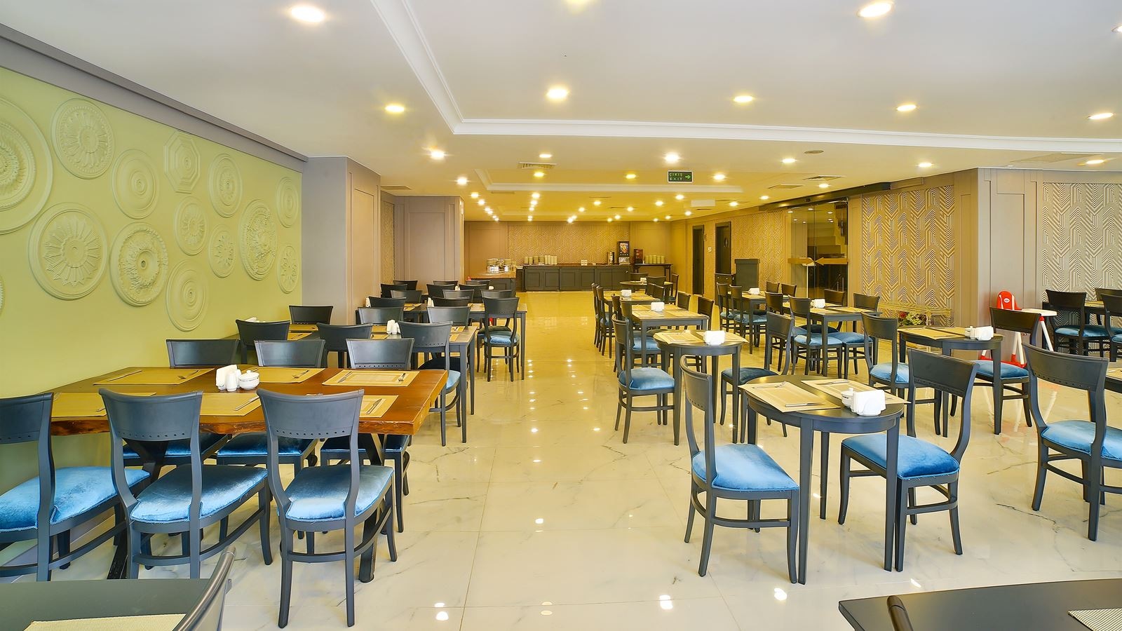 restaurants-restaurants