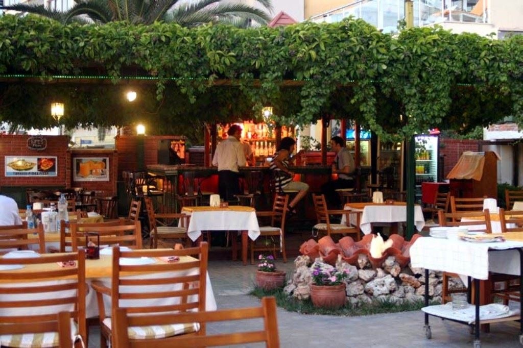 restaurants-garden-a-la-carte-restaurant