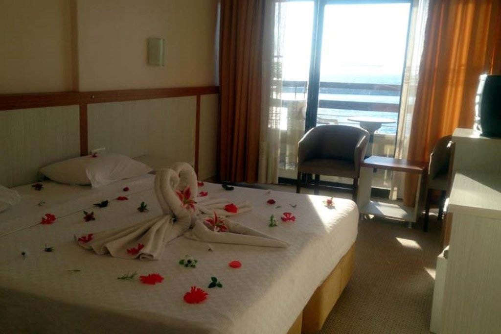 rooms-standard-sea-view-room