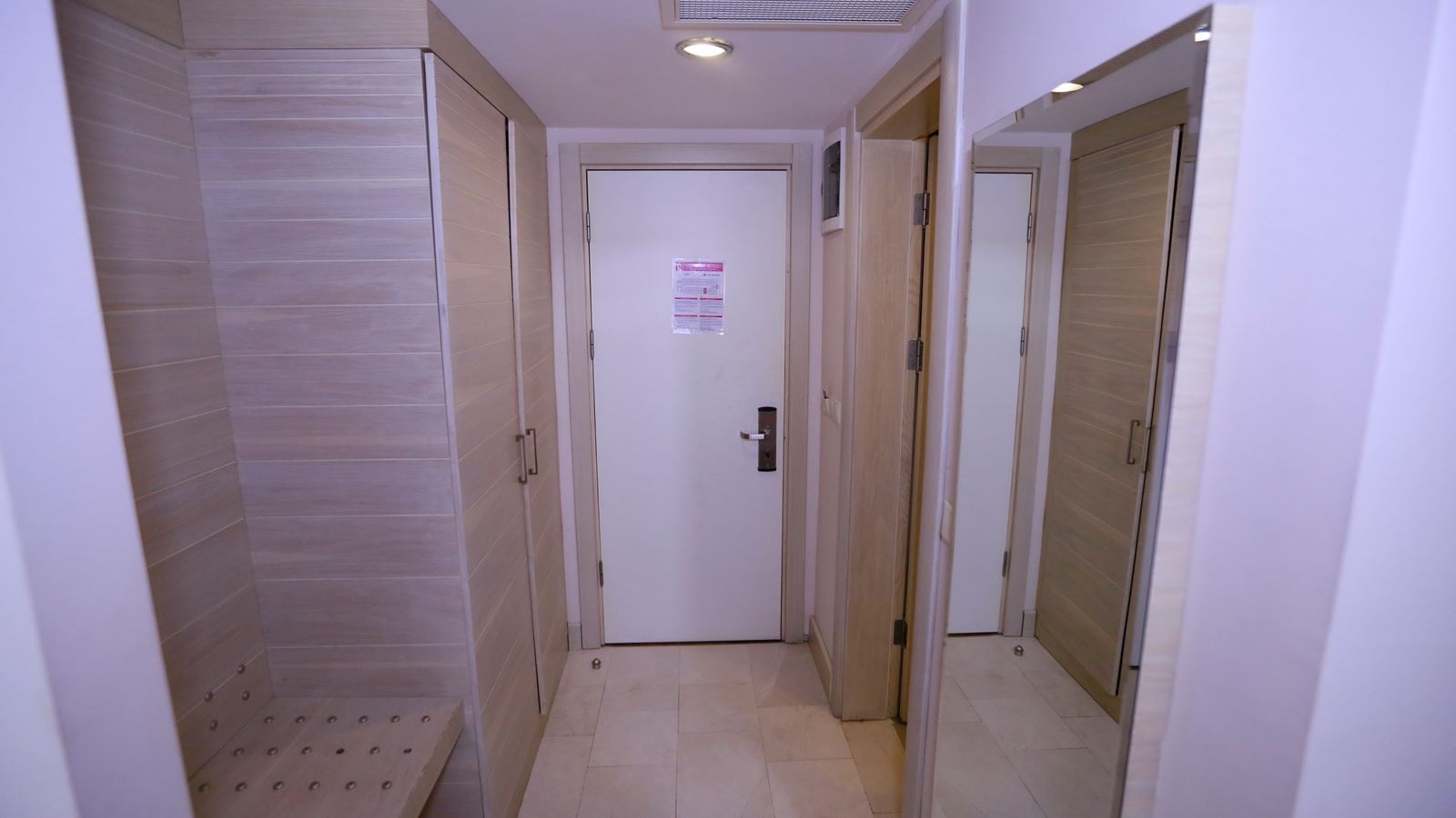 rooms-standard-room-near-the-beach