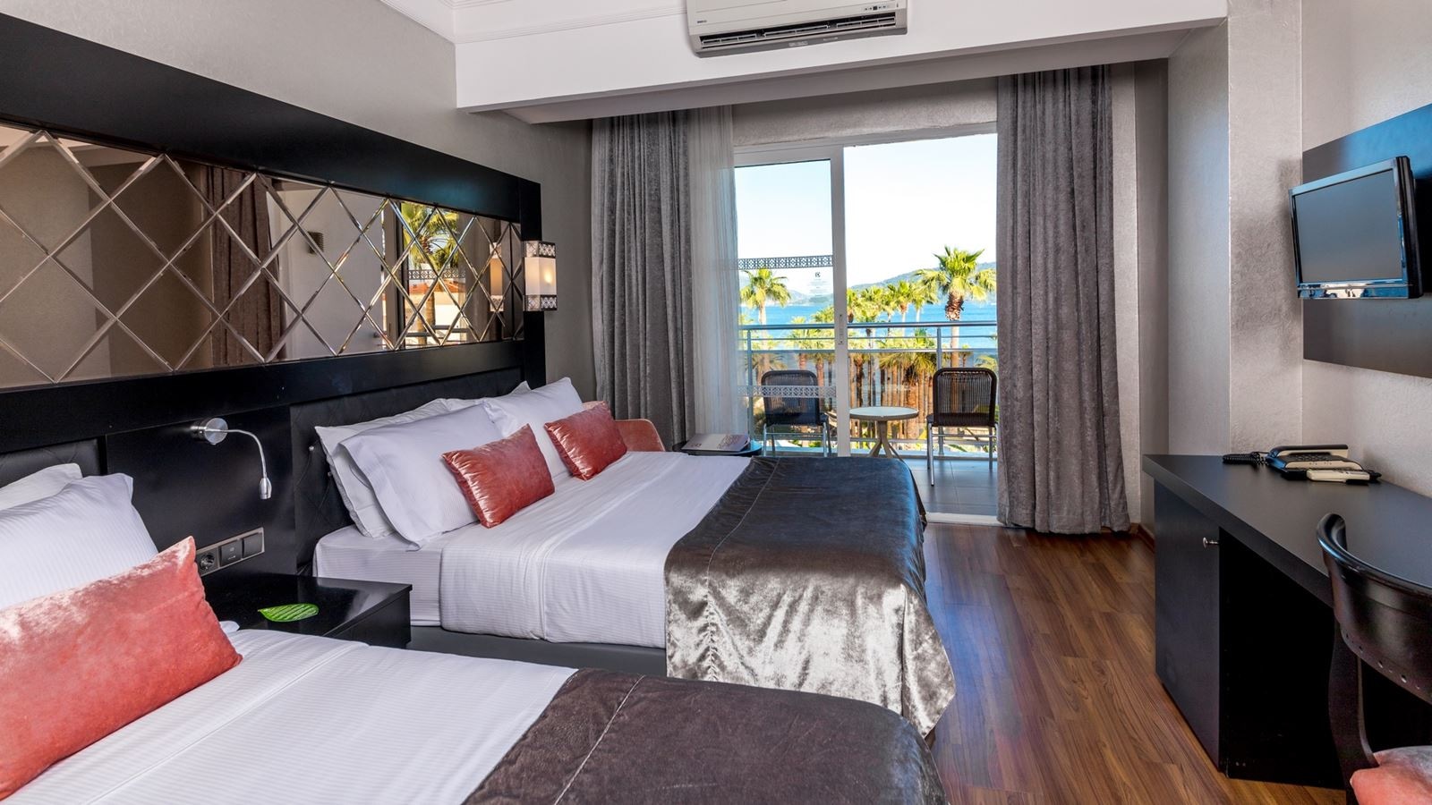 rooms-standard-room-sea-view