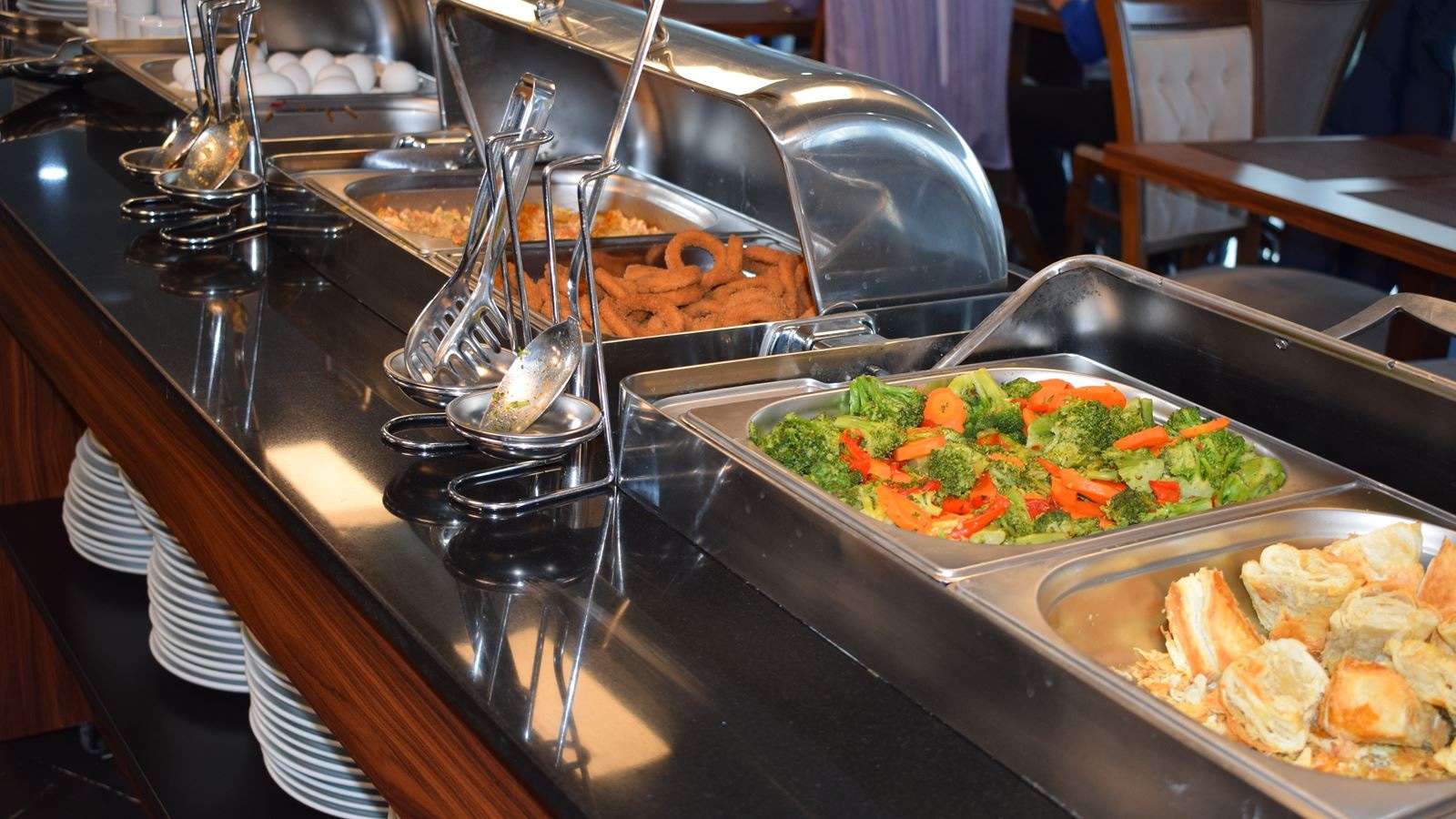 restaurants-restaurants