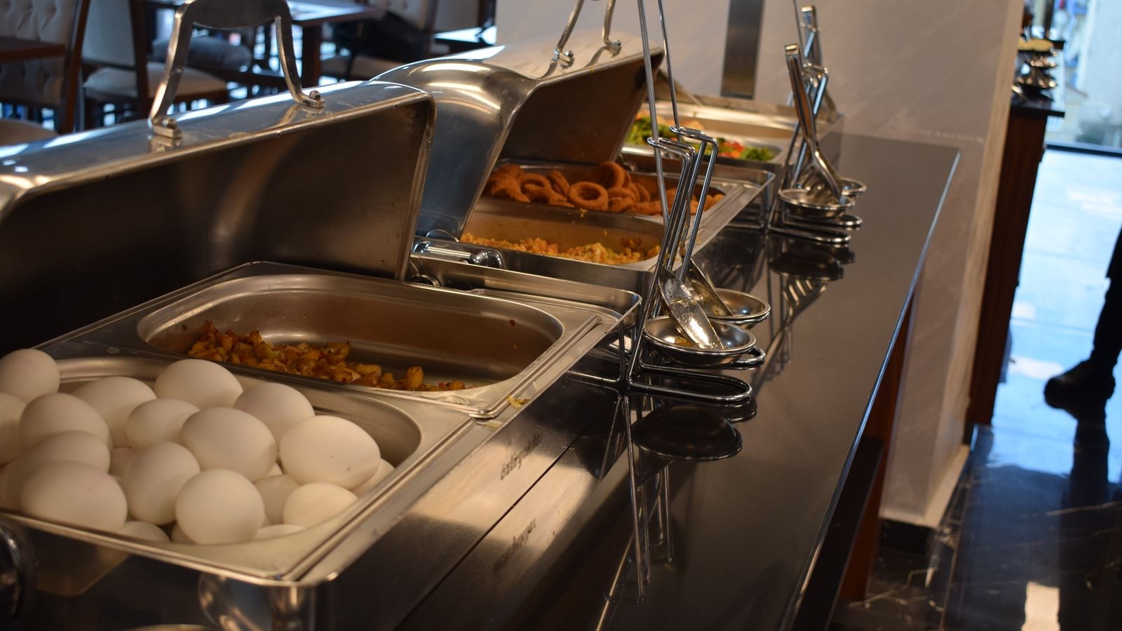 restaurants-restaurants