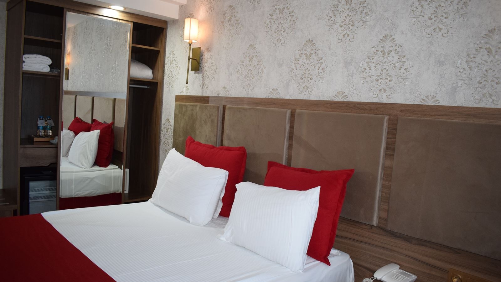 rooms-double-or-twin-standard