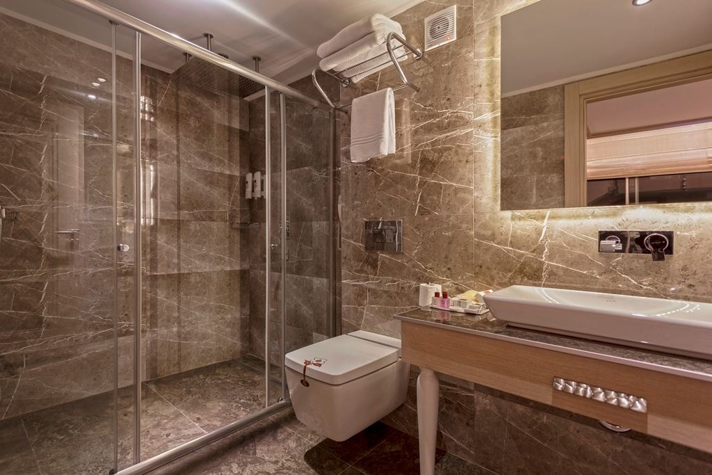 rooms-xn-deluxe-loft