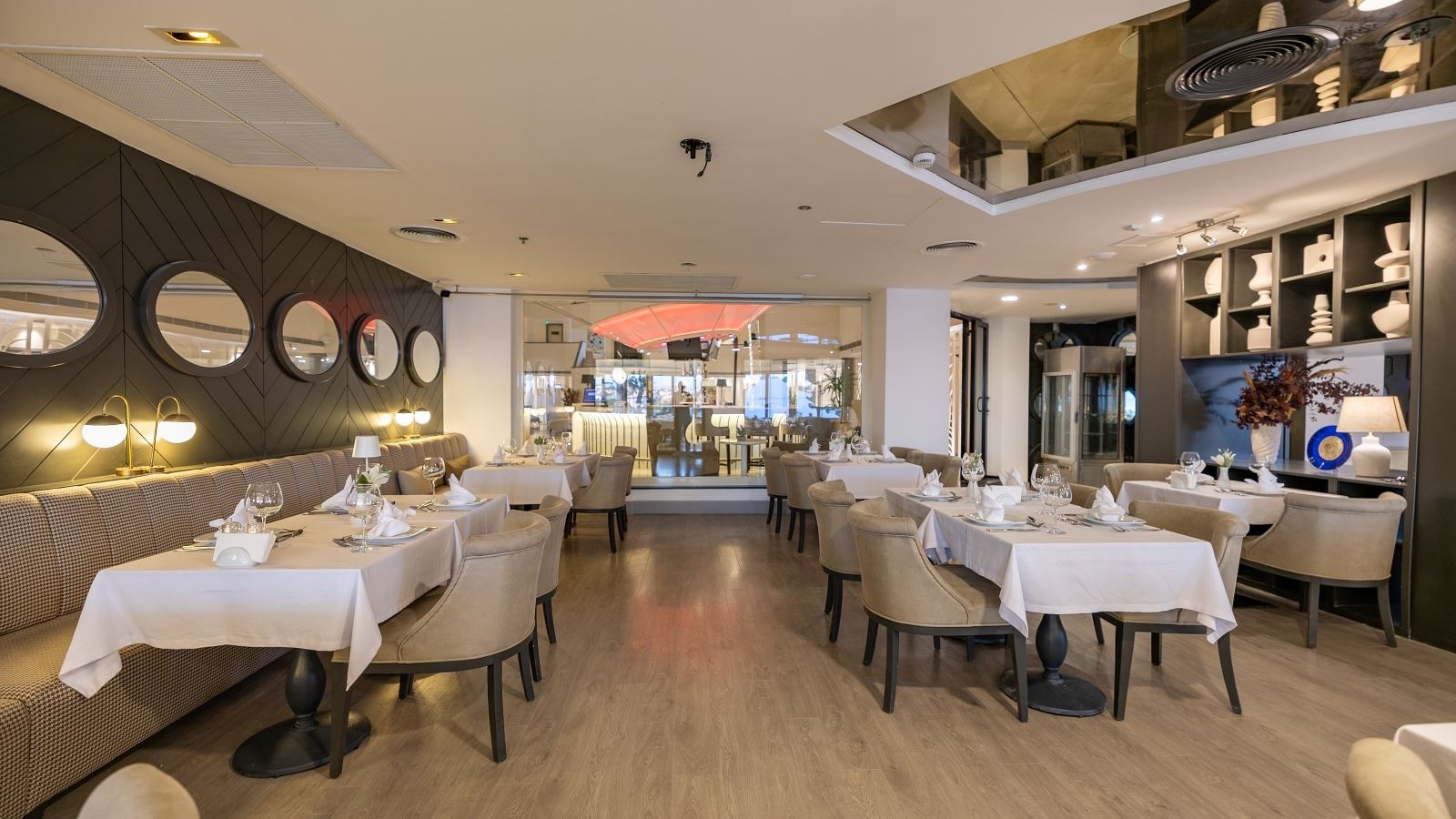 restaurants-main-restaurant