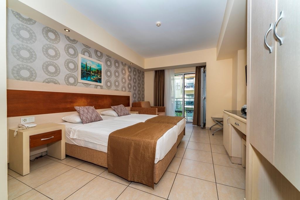 rooms-superior-standard-room