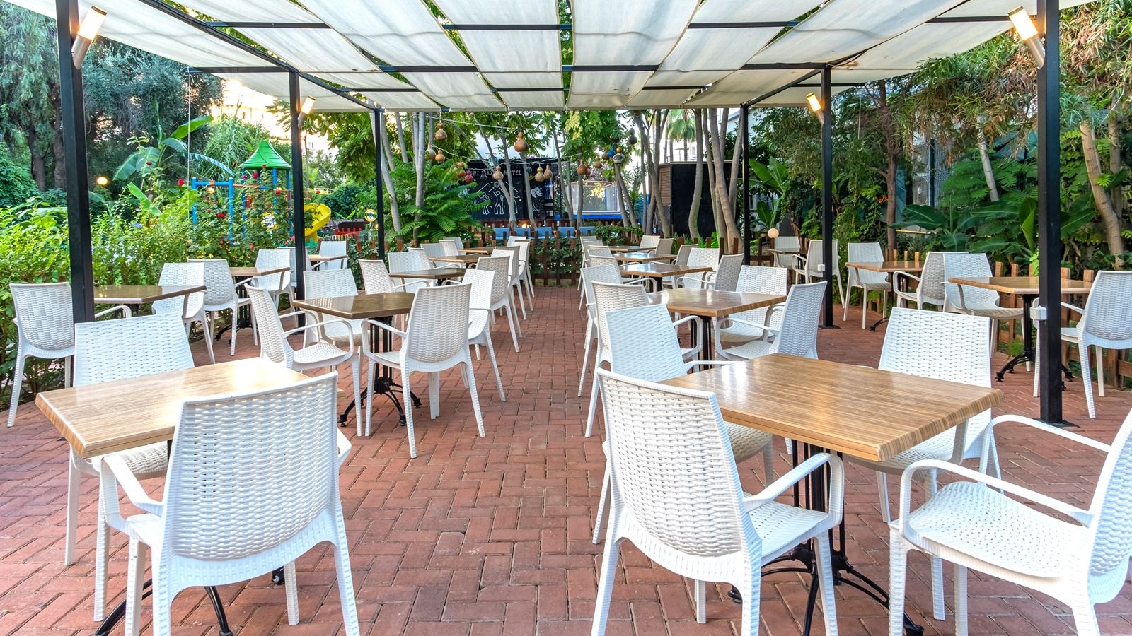 restaurants-beach-snack-bar