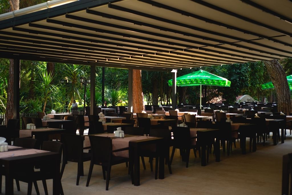 restaurants-snack-bar