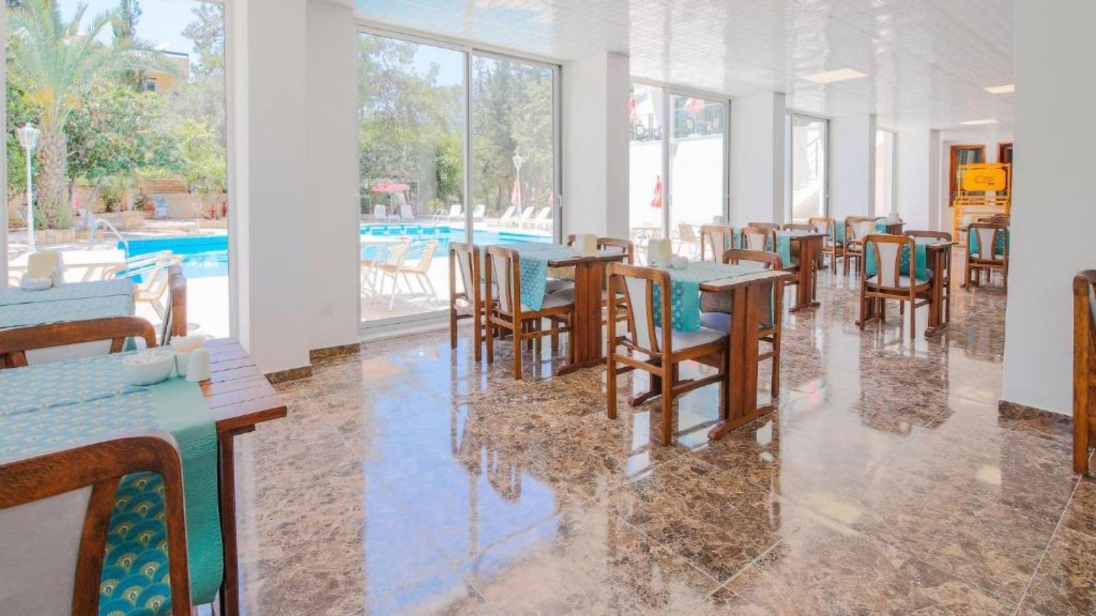 restaurants-ana-restaurant