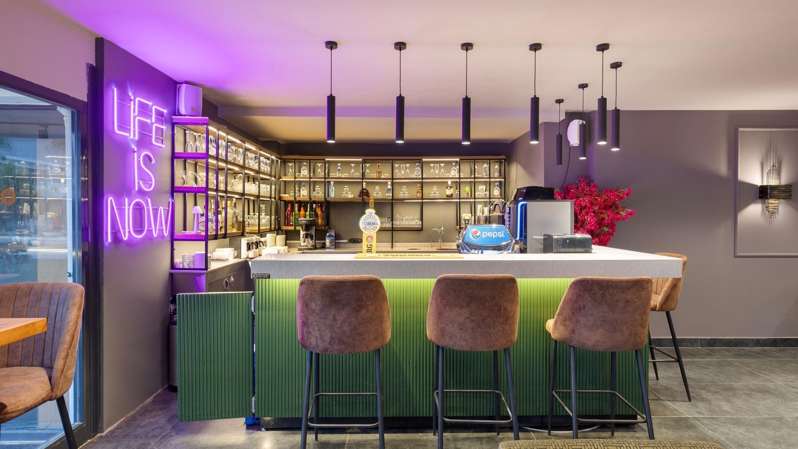 bars-lobby-bar