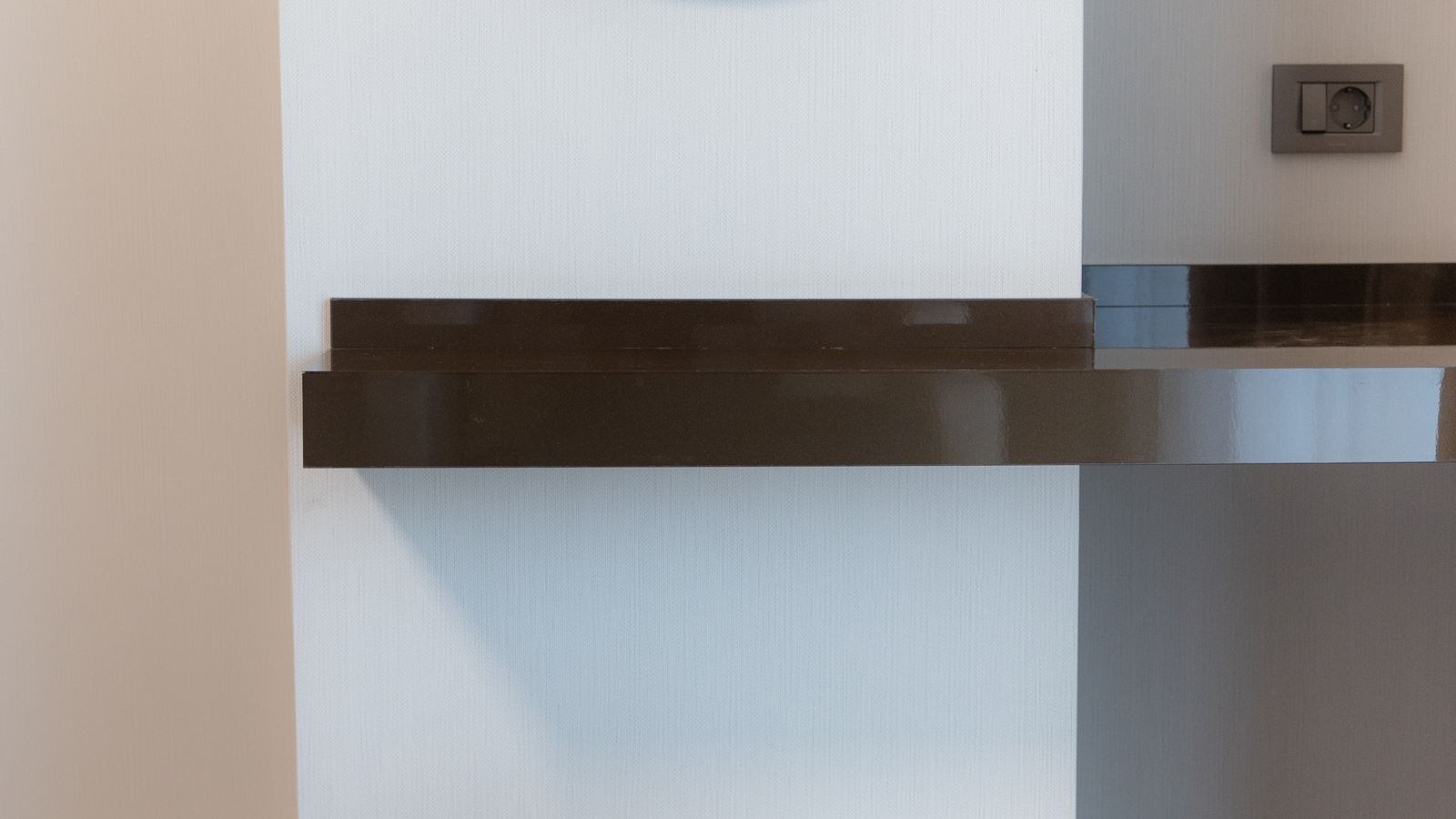 rooms-deluxe-standard-room