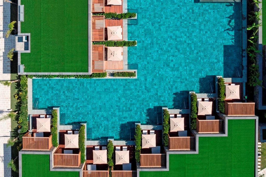 rooms-lagoon-beach-swim-up