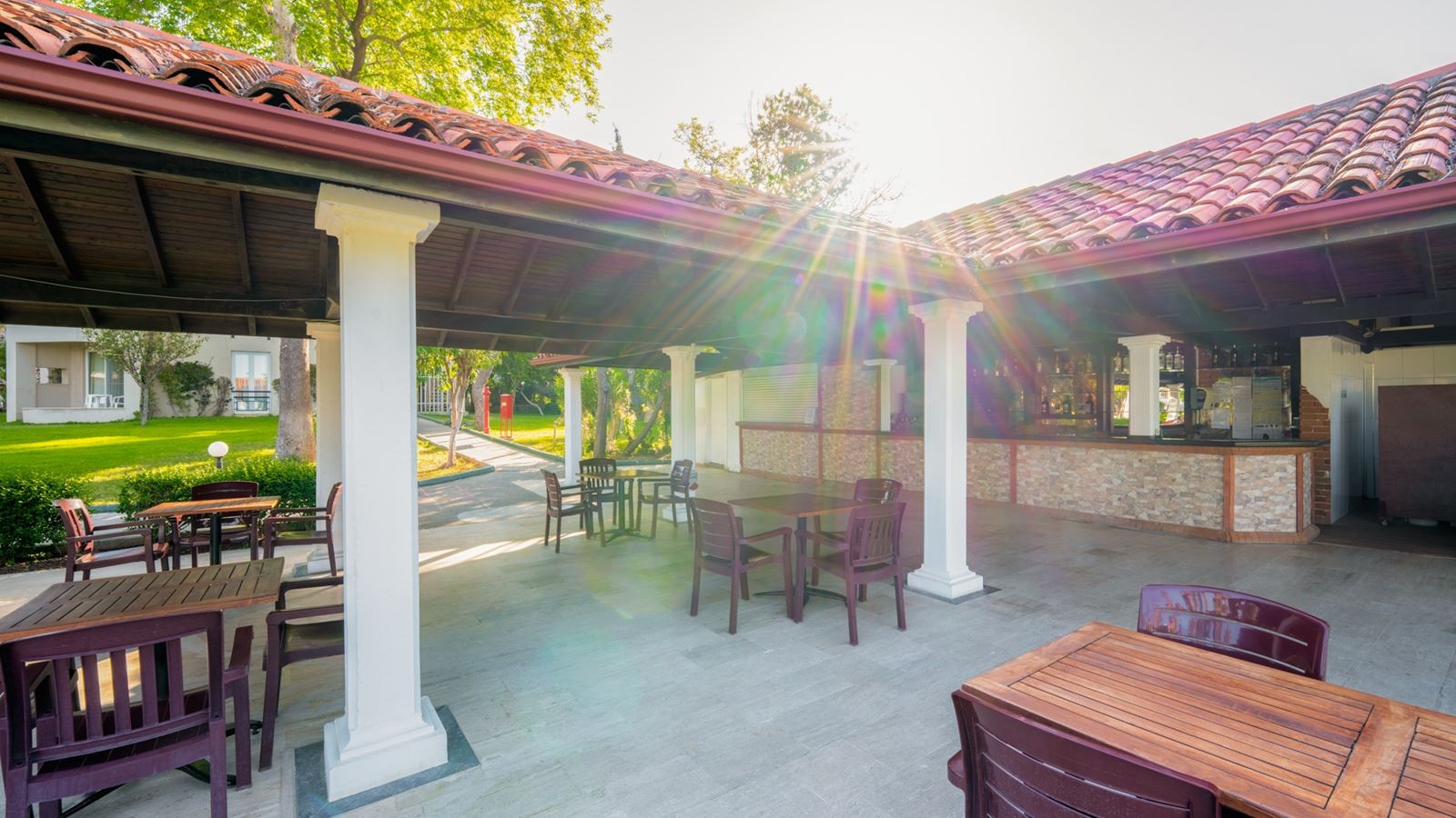 bars-poseidon-beach-bar