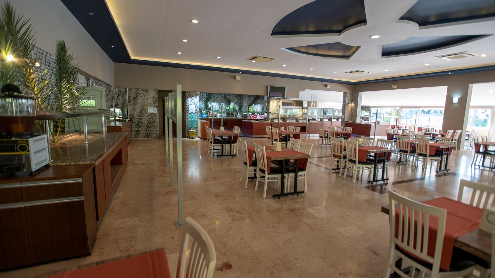 restaurants-main-building