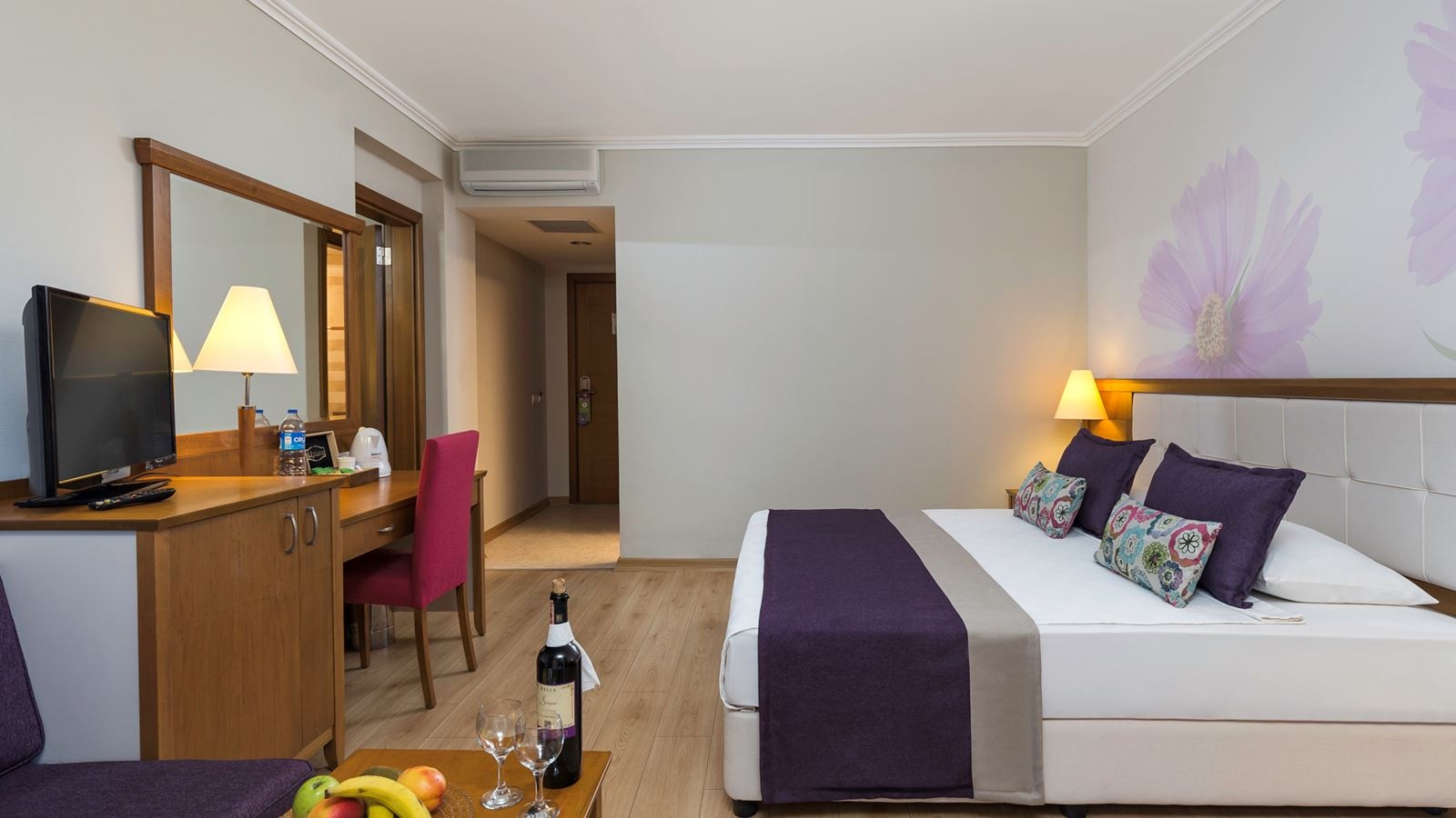 rooms-junior-family-room