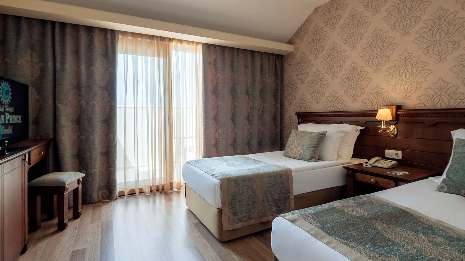 rooms-select-villa-senior-suite-2-bedrooms