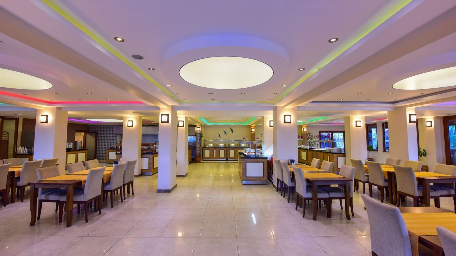 restaurants-restaurants