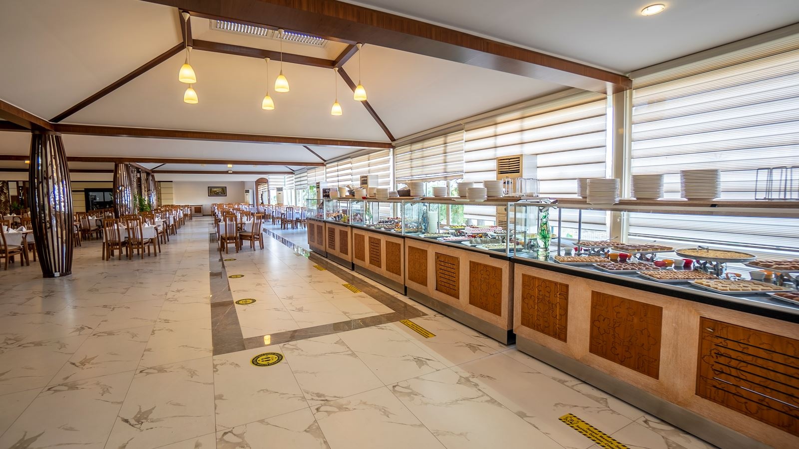 restaurants-main-restaurant