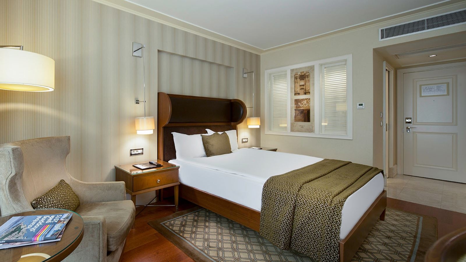 rooms-room-capacity-8