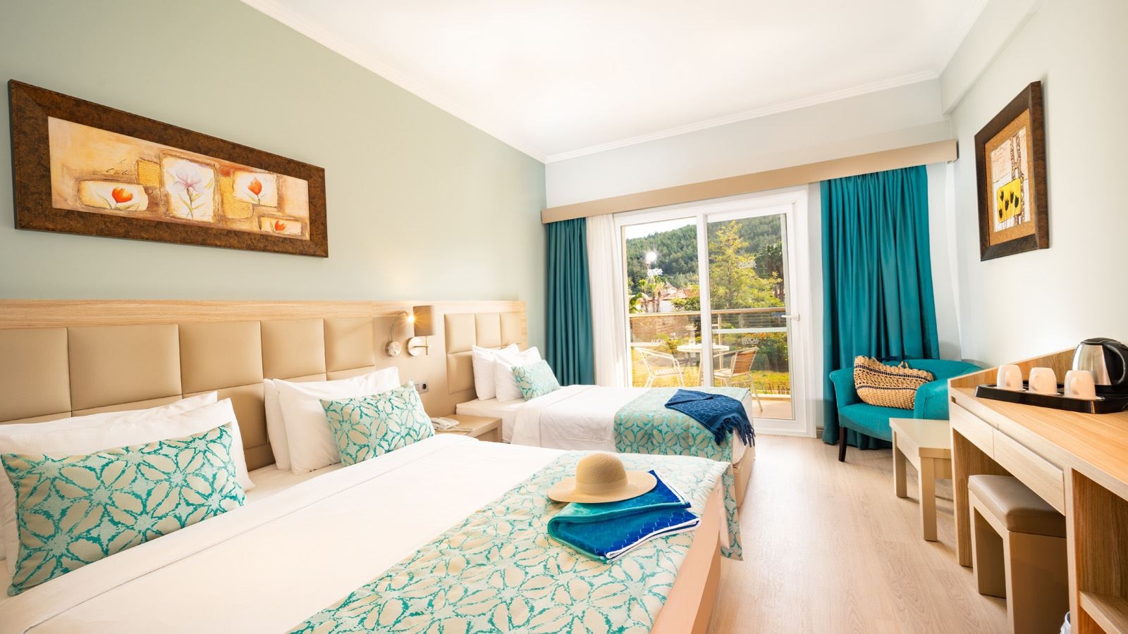 rooms-promo-room-adult-only-from-13-years