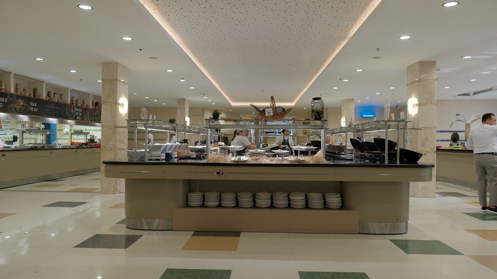 restaurants-oasis-restaurant