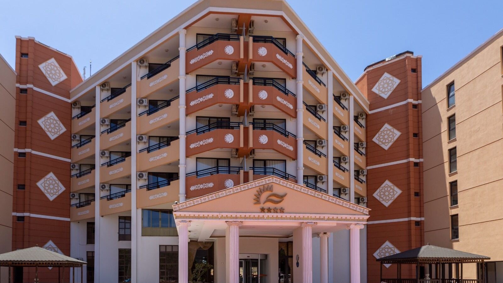 general-main-building