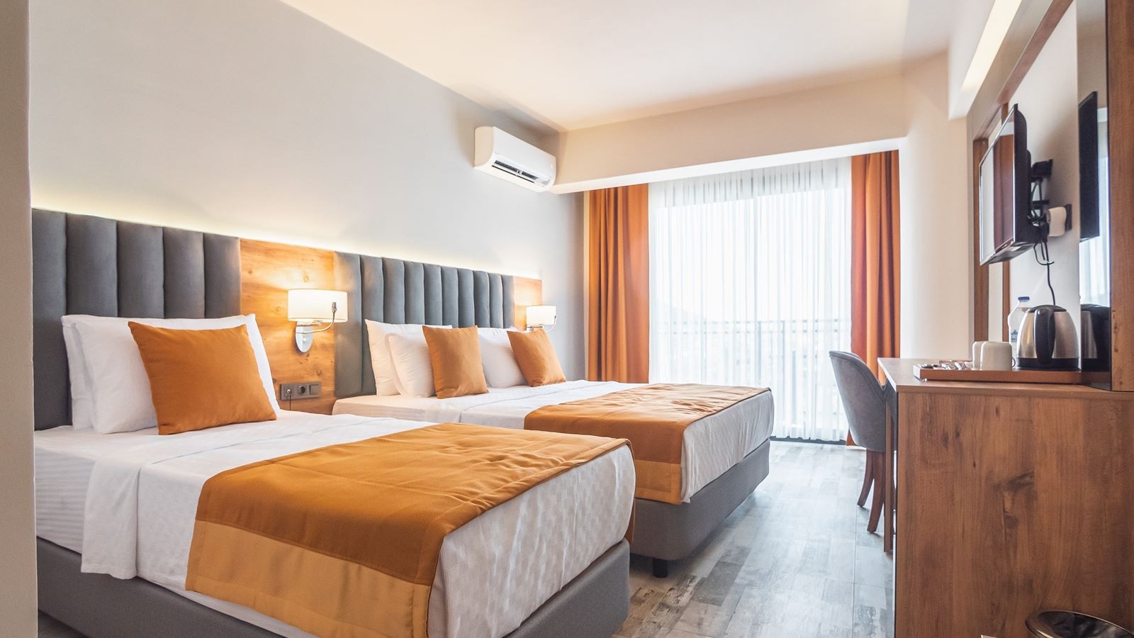 rooms-superior-sea-view-room