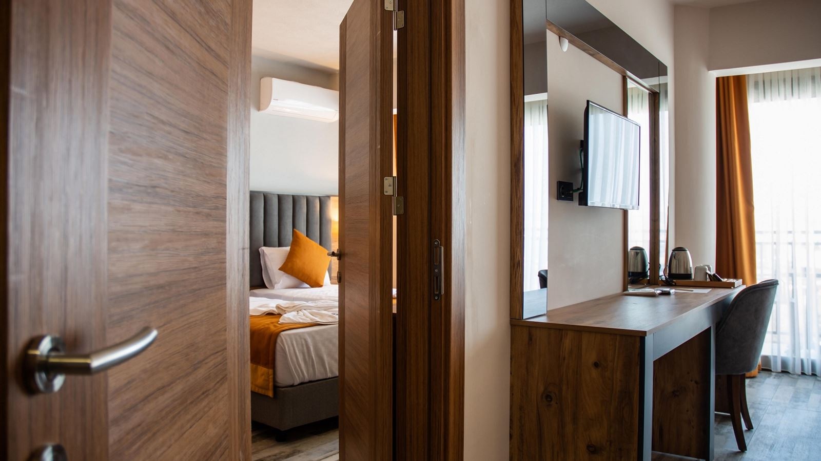 rooms-superior-family-sea-view-room