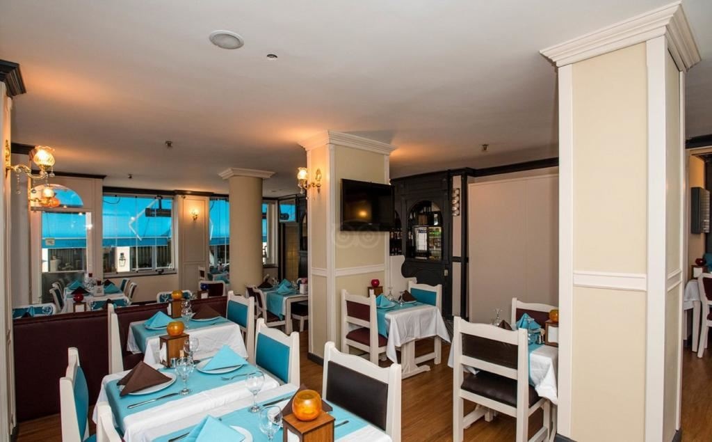 restaurants-breakfast-room