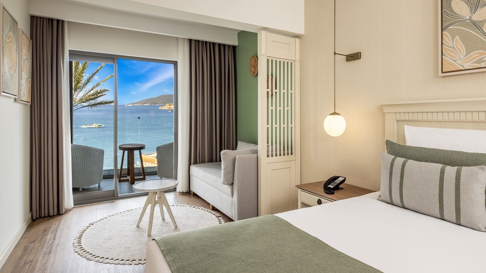 rooms-superior-room-sea-view