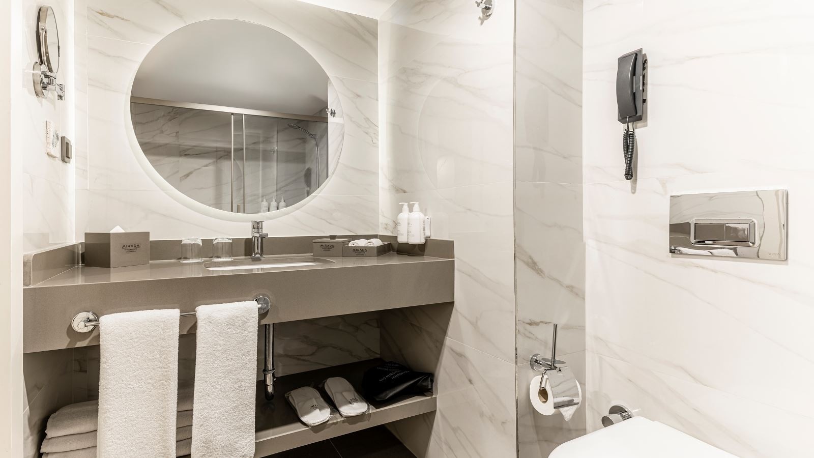 rooms-standard-room-land-view