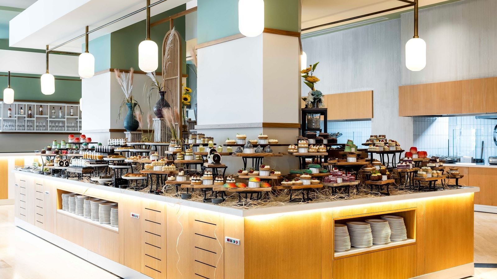 restaurants-terrace-main-restaurant