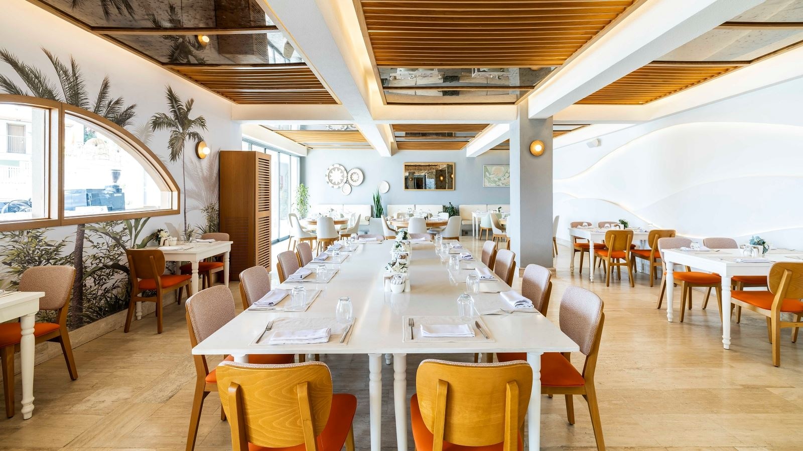 restaurants-terrace-main-restaurant