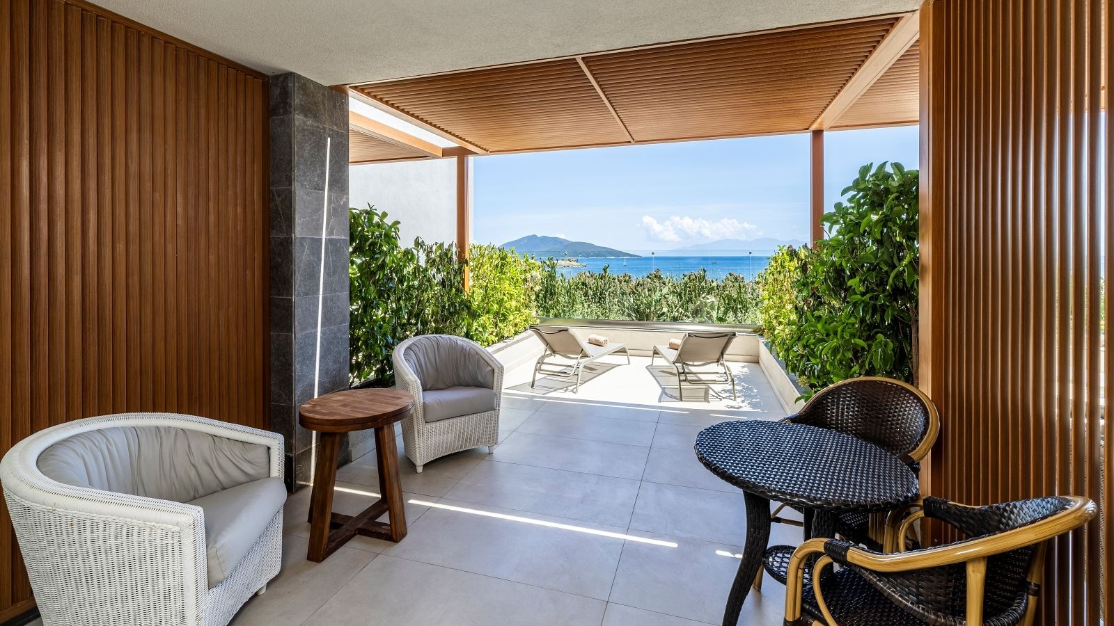 rooms-serenity-terrace-room