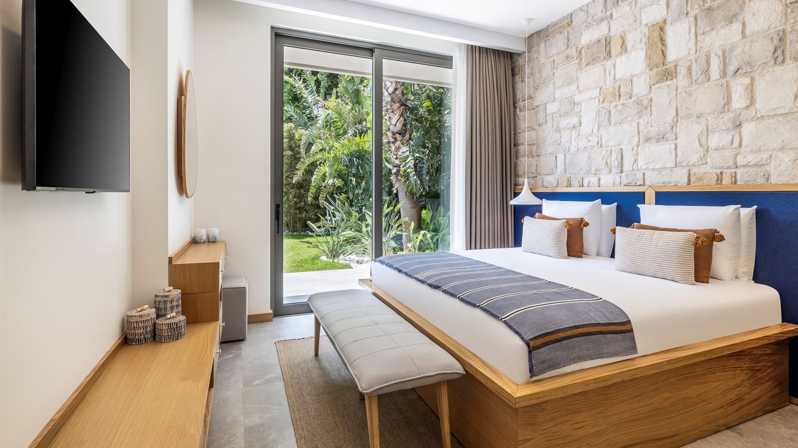 rooms-royal-suite-room