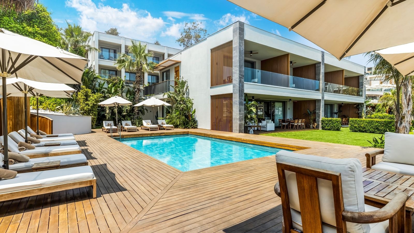 rooms-royal-suite-room