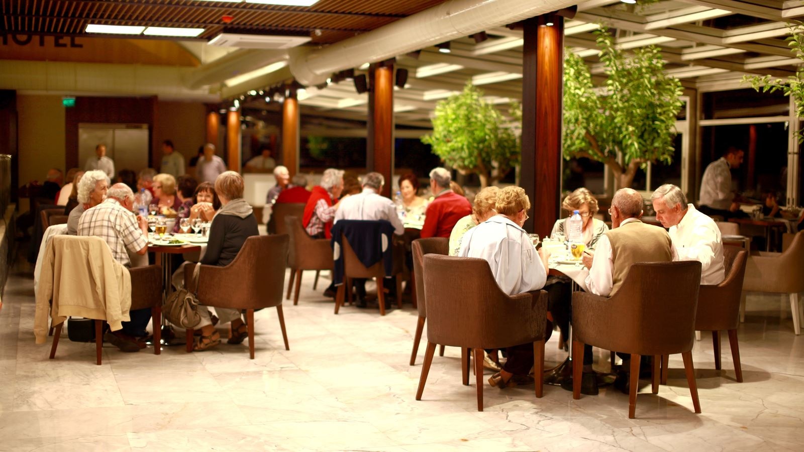 restaurants-restaurants