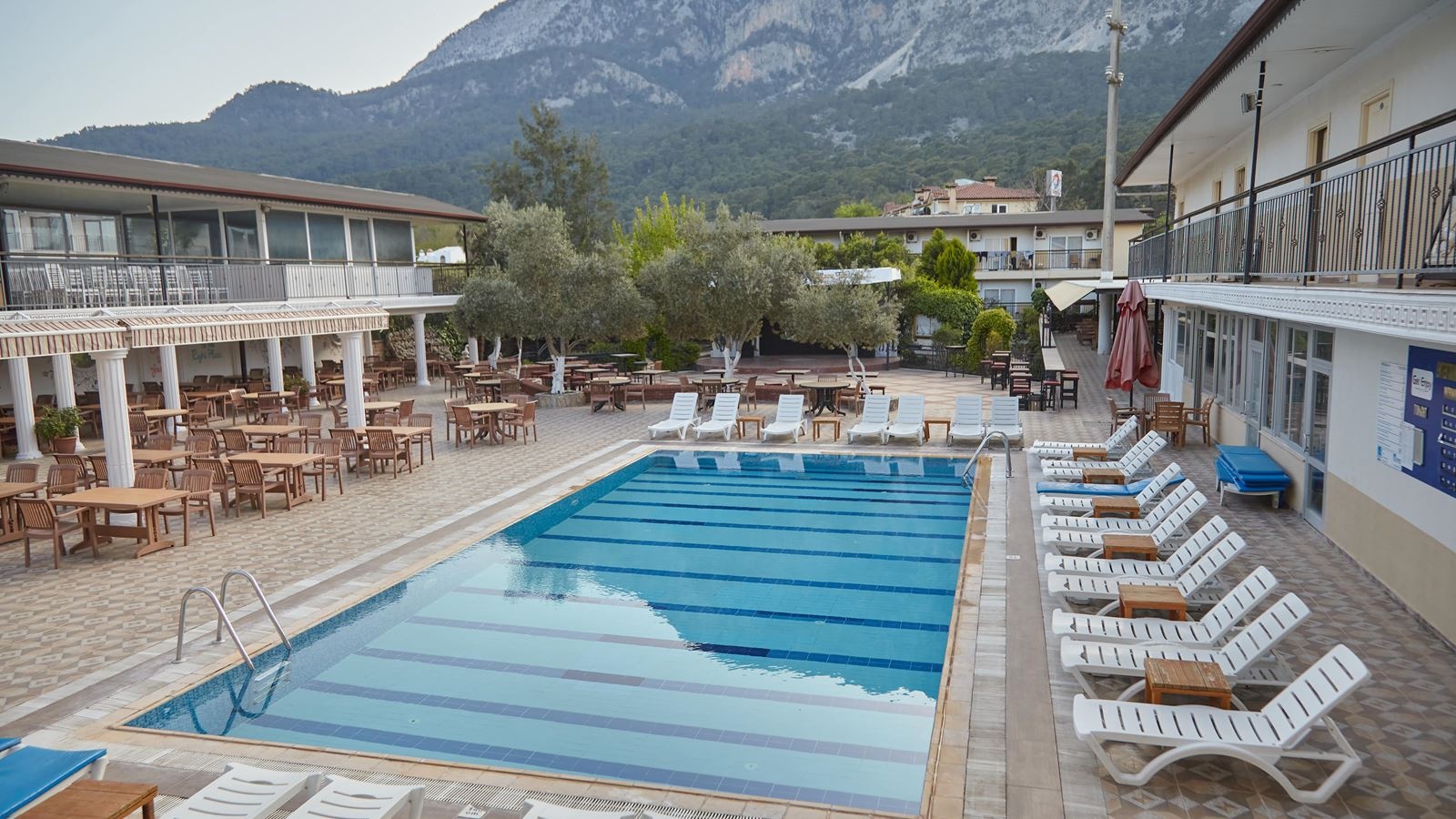 restaurants-get-enjoy-main-restaurant