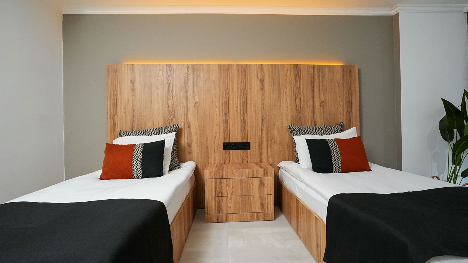 rooms-junior-suite-room