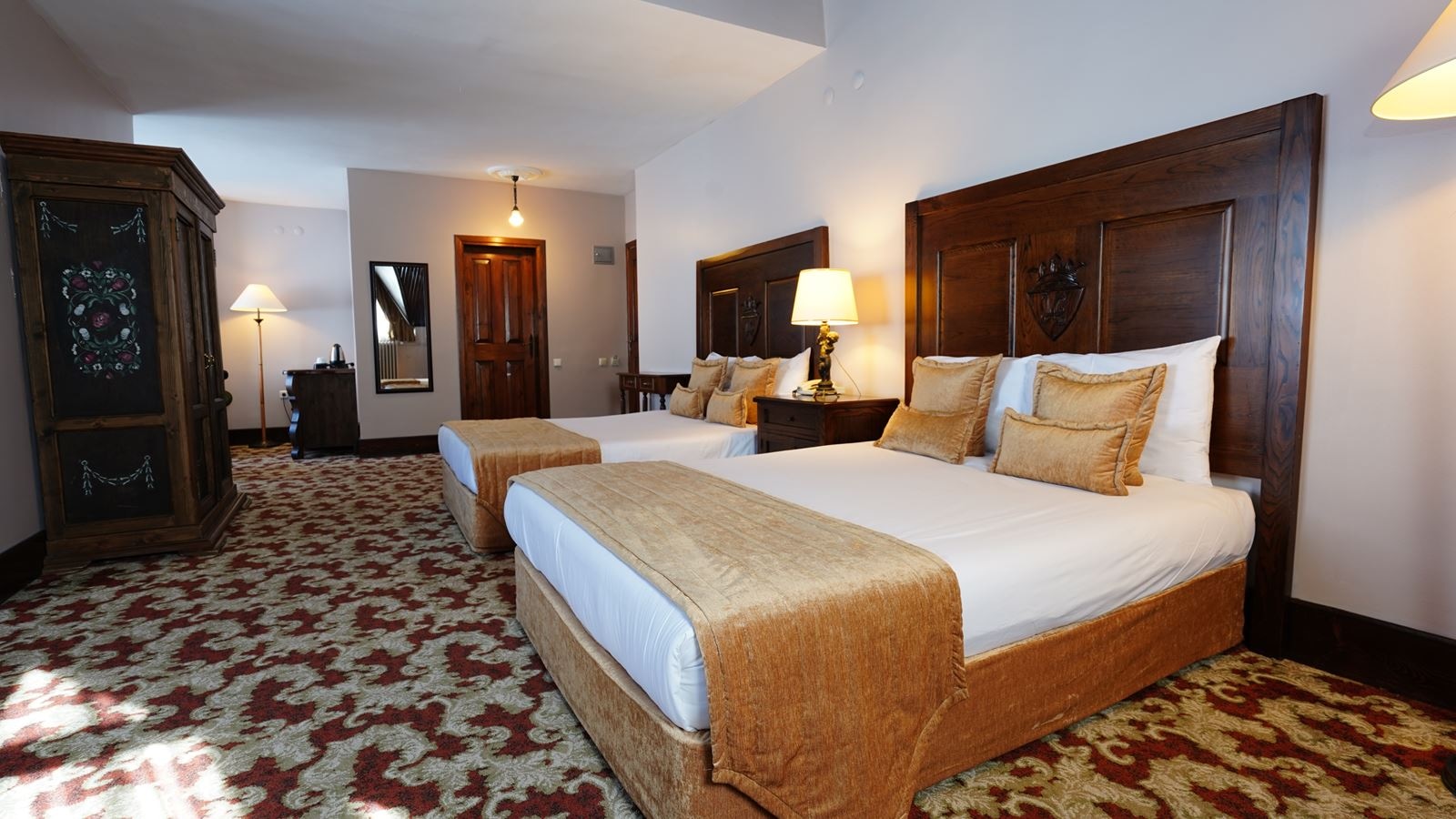 rooms-pist-manzarali-suit-oda-2+2