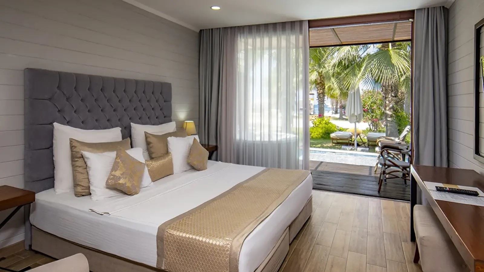 rooms-exclusive-room